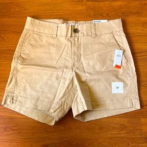 women’s size 2 everyday mid-rise shorts